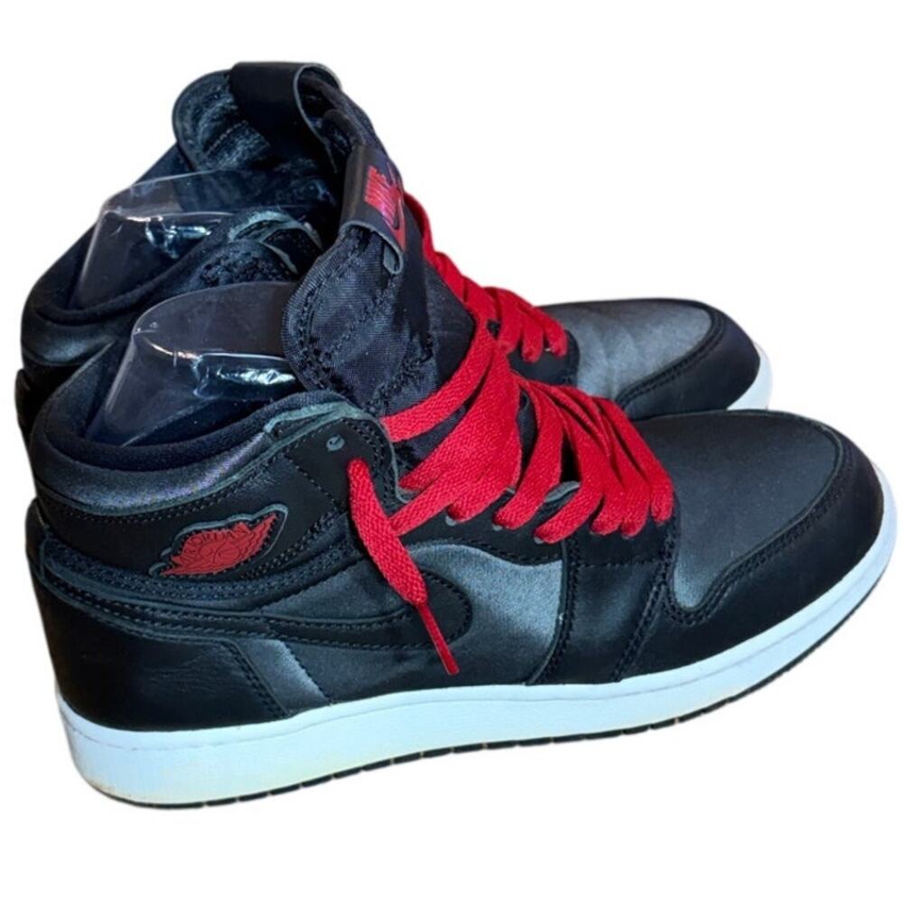 Nike Air Jordan 1 Retro High OG 'Black Gym Red' 575441-060 Size 7Y